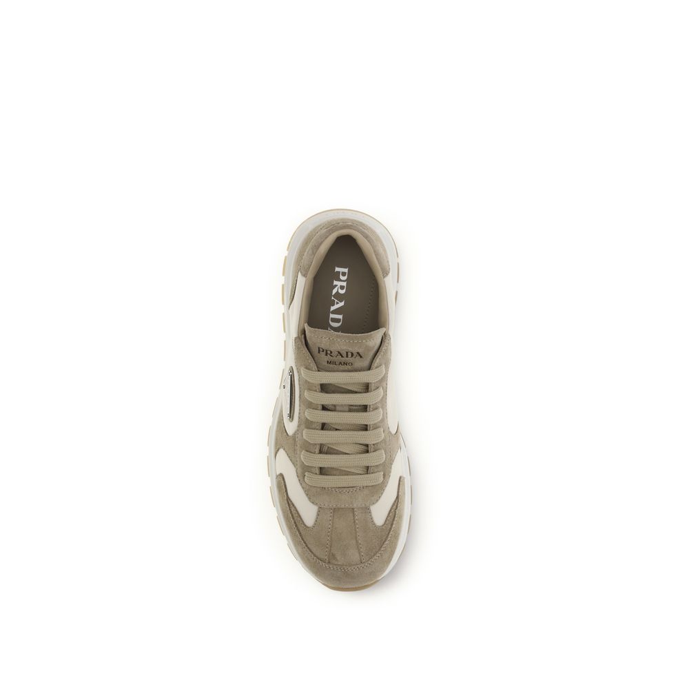 Prada Beige sneakers i kalvskinn från Bos Taurus
