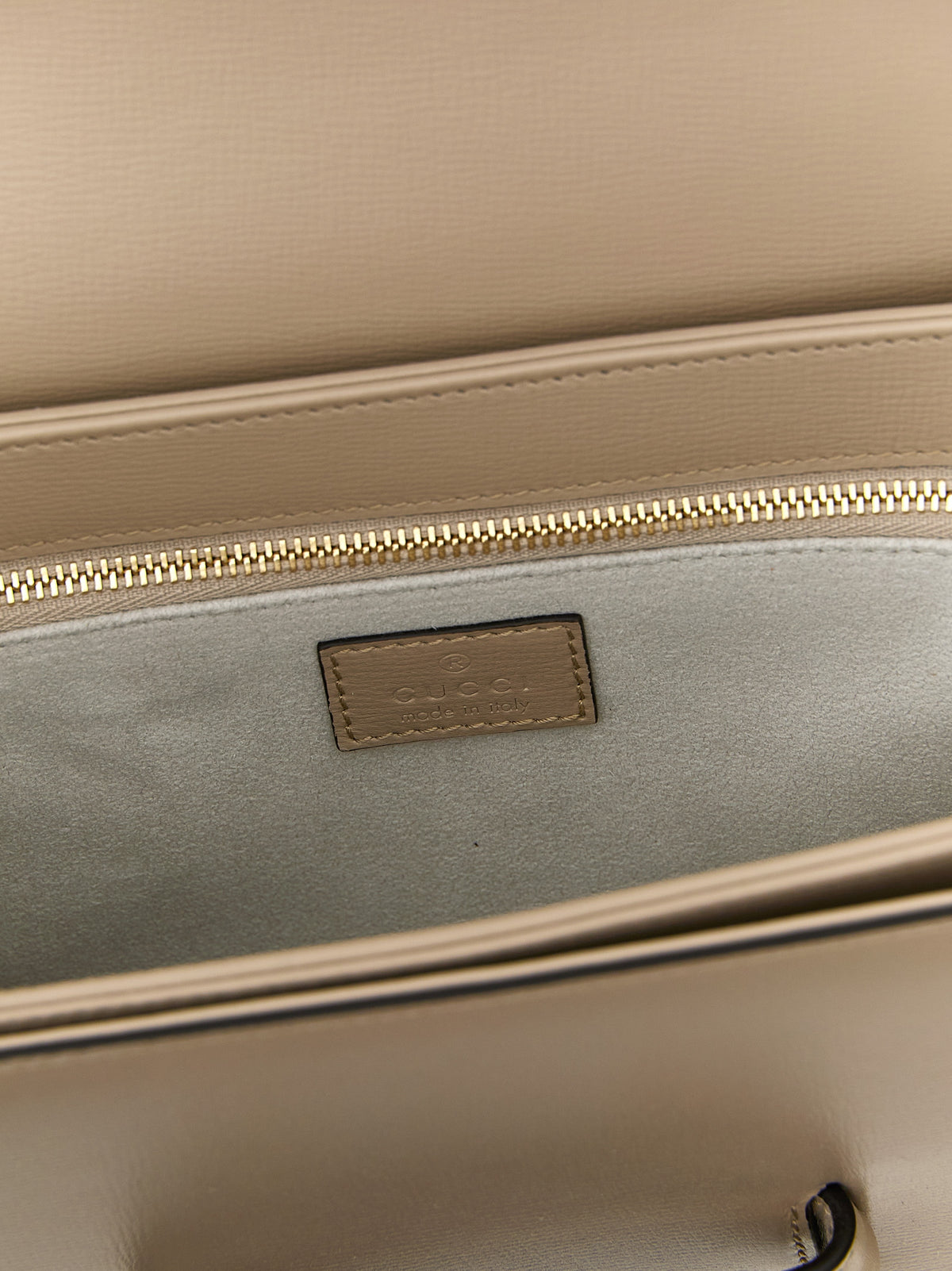 Gucci Axelryggsäck i beige kalvskinn