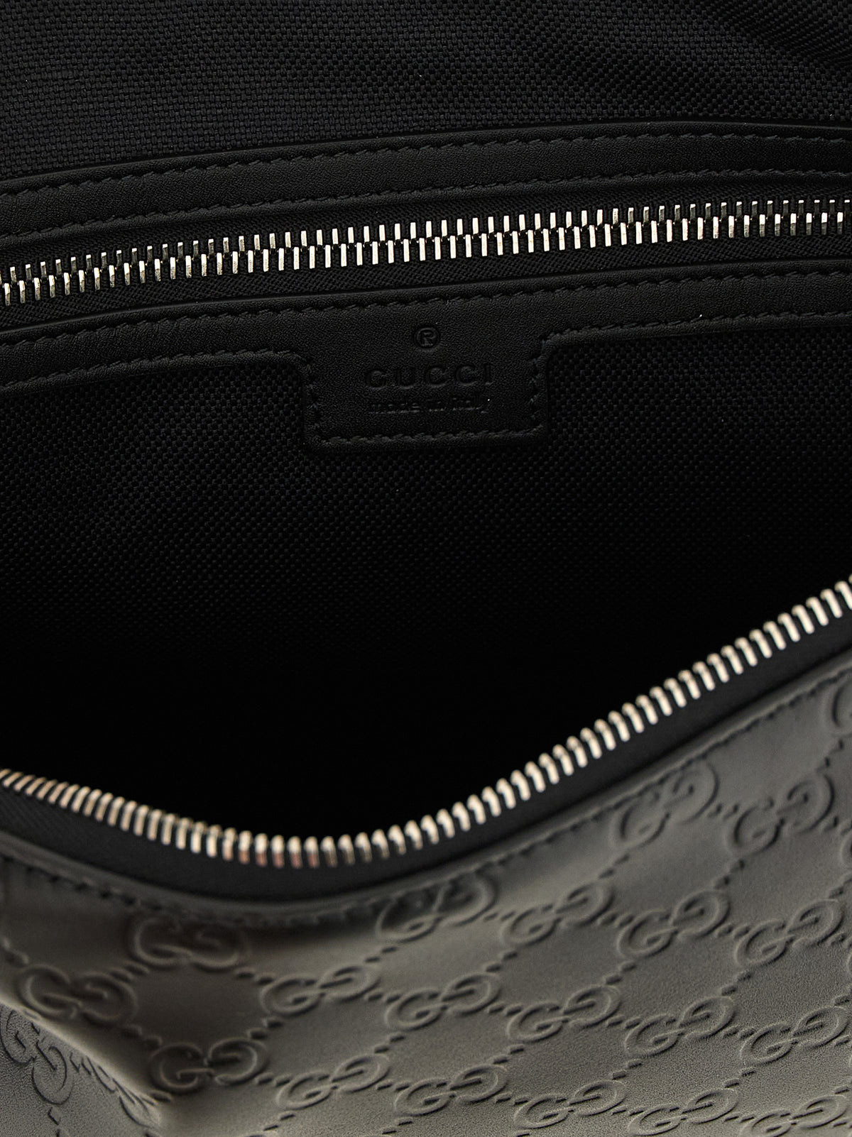Gucci Black Calfskin Crossbody väska