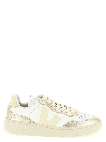 V-90 Sneakers