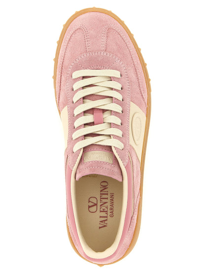 Upvillage Sneakers