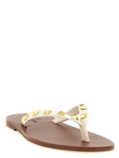 Valentino Garavani Thong Rockstud Sandaler
